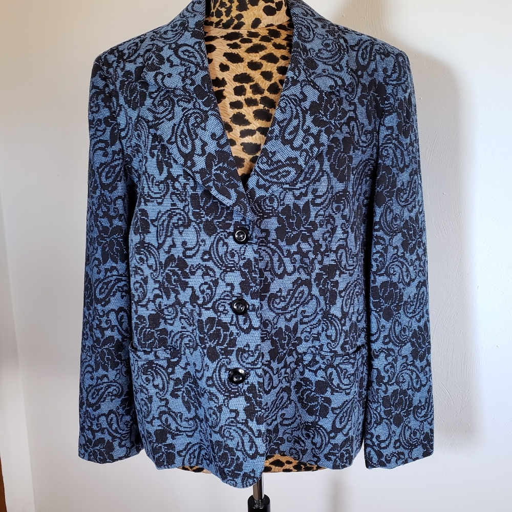 ALFRED DUNNER Black and Blue Floral Blazer